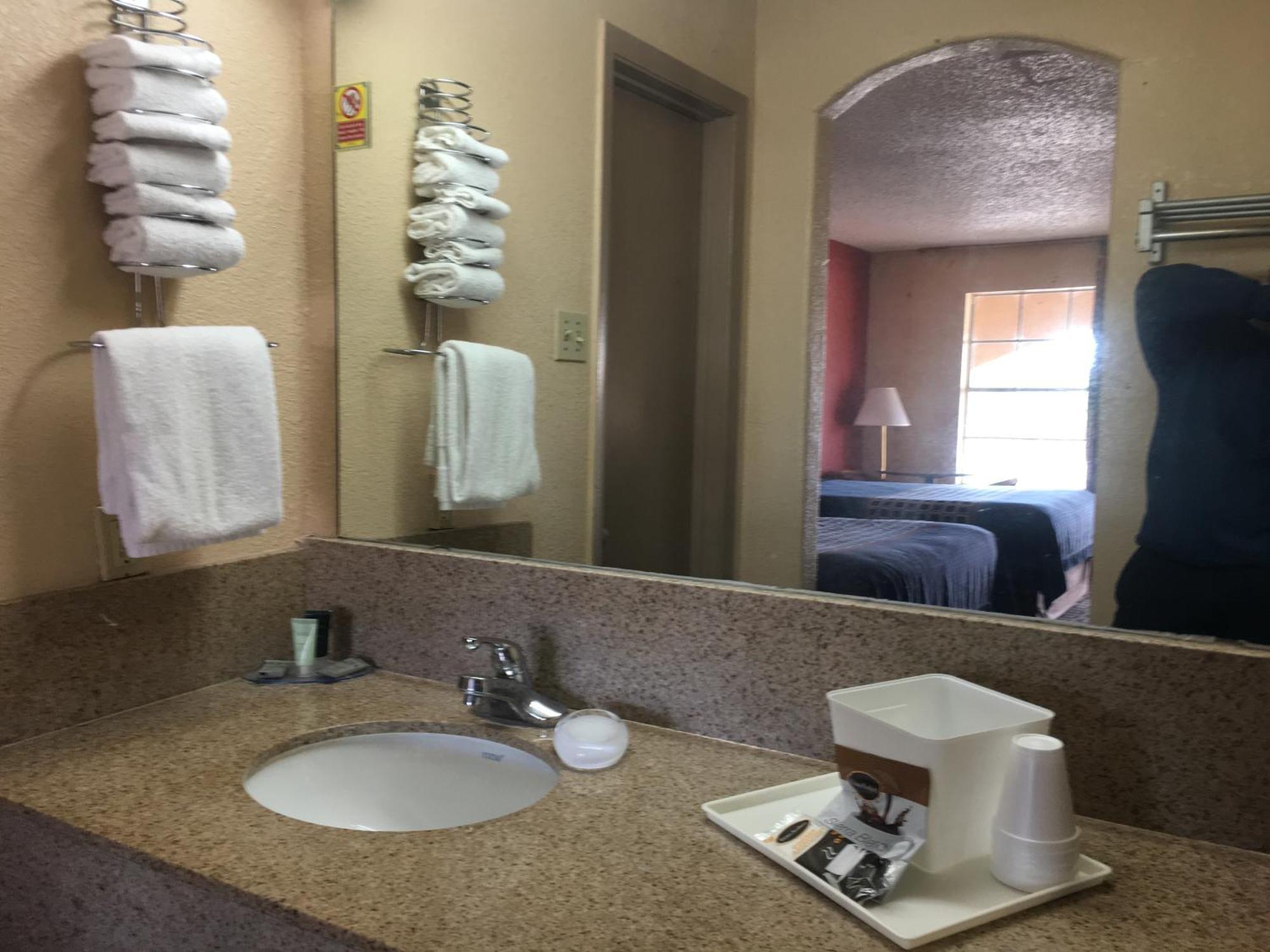 Americas Best Value Inn-near Nrg Park/medical Center 3*
